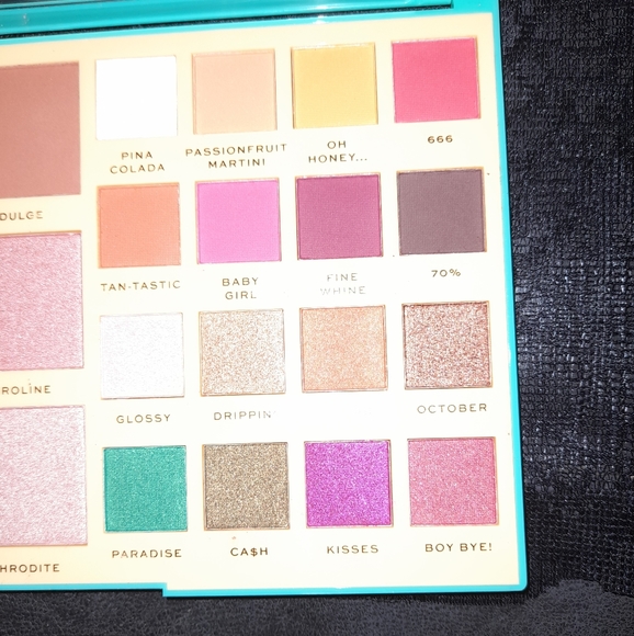 ‼‼JUST IN‼‼ New in box-revolution Roxi & ultimate - Picture 10 of 16